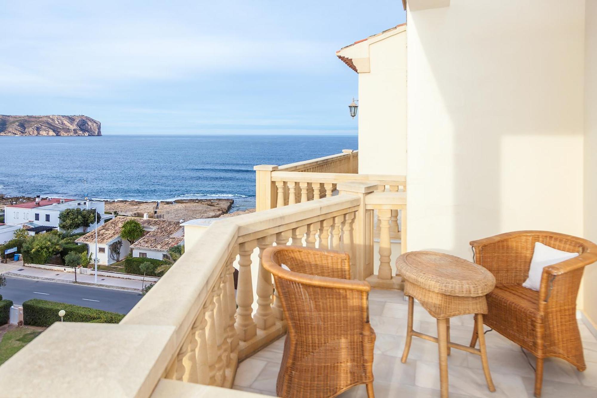 Mar-Beach Front Apartment In خافييا المظهر الخارجي الصورة